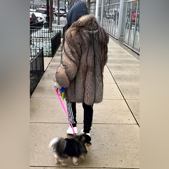 Meet your Posher, Regina! - Picture 10 of 16